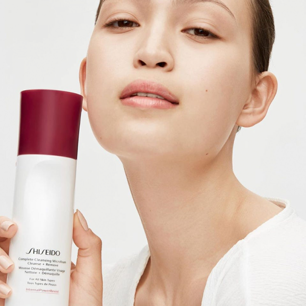 Shiseido Complete Cleansing Microfoam 180ml | apothecary.rs