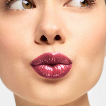 Clinique Pop Splash™ Lip Gloss + Hydration (N°18 Pinot Pop) 4.3ml | apothecary.rs
