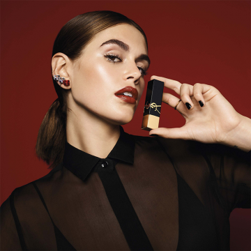 YSL Yves Saint Laurent Rouge Pur Couture The Bold (N°1971 Rouge Provocation - Classic Red) 2.8g | apothecary.rs
