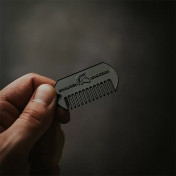 The Golden Spartan Češalj za brkove | apothecary.rs