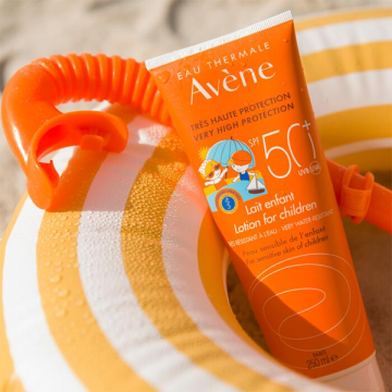 Eau Thermale Avène SPF50+ Lotion for children 100ml | apothecary.rs