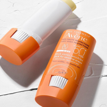 Eau Thermale Avène SPF50+ Stick for sensitive areas 8g | apothecary.rs