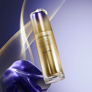 Shiseido Vital Perfection LiftDefine Radiance Night Concentrate 40ml | apothecary.rs
