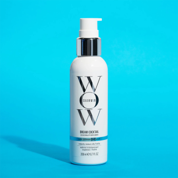 Color Wow Dream Cocktail Coconut-Infused Hydrating Leave In Treatment 200ml | apothecary.rs