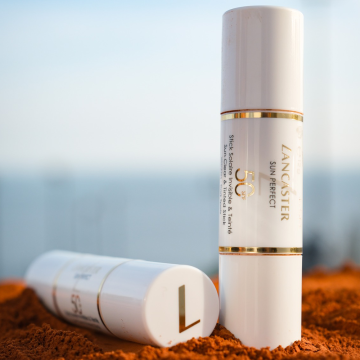 Lancaster Sun Perfect Youth Protection Sun Clear & Tinted Stick SPF50 12g | apothecary.rs