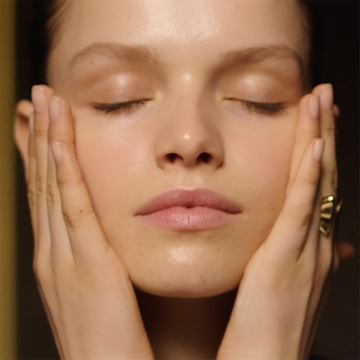 Lancôme Absolue L'Extrait Eau Florale Lotion 150ml | apothecary.rs