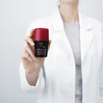 Vichy Homme Clinical Control 96H Roll-on Deodorant 50ml | apothecary.rs