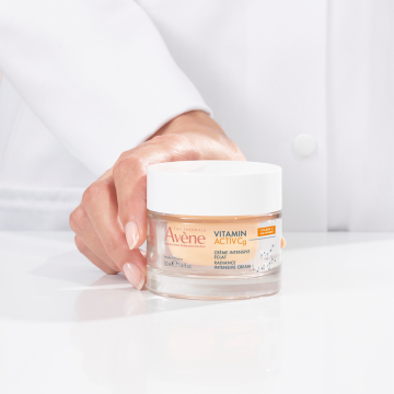 Eau Thermale Avène Vitamin Activ Cg Radiance Intensive Cream 50ml | apothecary.rs