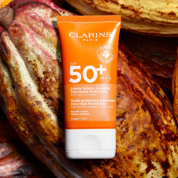 Clarins Youth-protecting Sunscreen SPF50+ (Visage / Face) 50ml | apothecary.rs