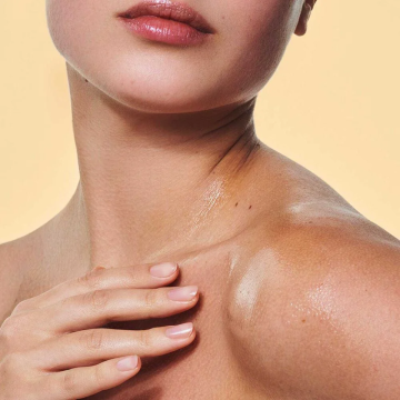 Clarins Glowing Sun Oil SPF30 (Body & hair) 150ml | apothecary.rs