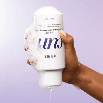 Color Wow Curl Wow Curl Hooked Shampoo 295ml | apothecary.rs