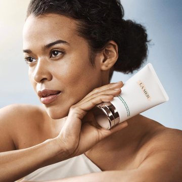 La Mer The Essence Foaming Cleanser 125ml | apothecary.rs