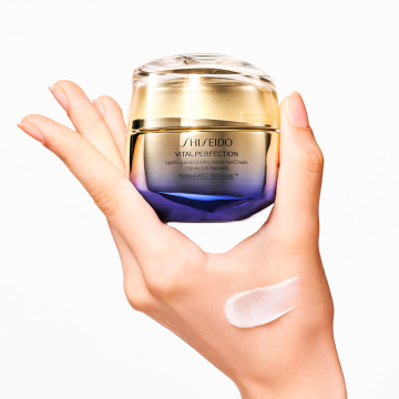 Shiseido Vital Perfection Uplifting and Firming Advanced Cream 50ml | apothecary.rs