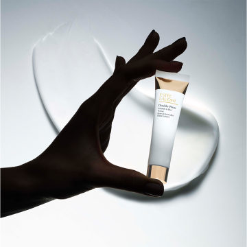 Estée Lauder Double Wear Smooth & Blur Primer 40ml | apothecary.rs