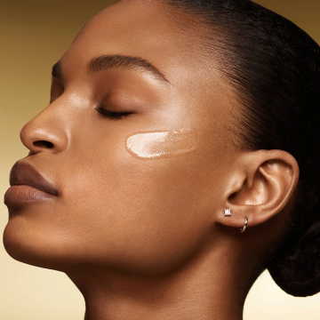 Estée Lauder Re-Nutriv Ultimate Diamond Transformative Brilliance Serum 30ml | apothecary.rs