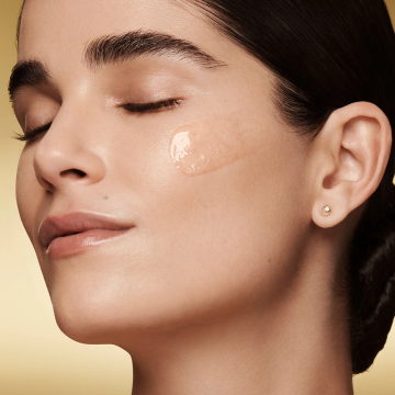 Estée Lauder Re-Nutriv Ultimate Diamond Transformative Brilliance Serum 30ml | apothecary.rs