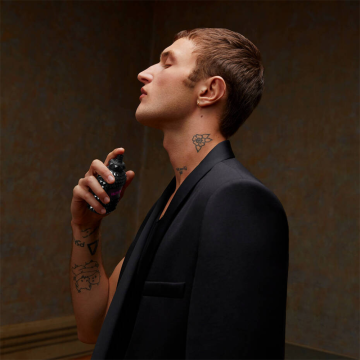 Valentino Born in Roma Uomo Extradose Eau de Parfum 100ml | apothecary.rs