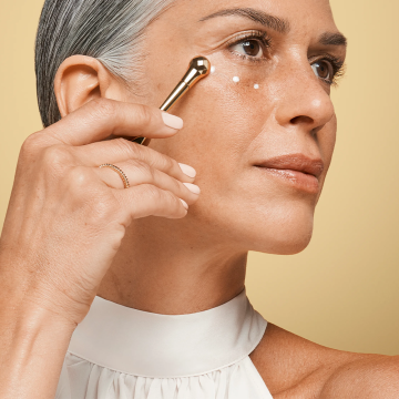 Estée Lauder Re-Nutriv Ultimate Diamond Transformative Energy Eye Crème 15ml | apothecary.rs