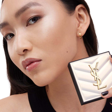 YSL Yves Saint Laurent All Hours Hyper Luminize (N°1 Libertine Light) 8.5g | apothecary.rs