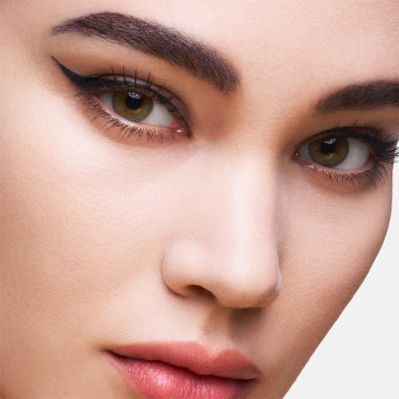 Dolce&Gabbana Everfull Hi-Definition Mascara 36H Defined Volume & Length (N°01 Total Black) 8ml | apothecary.rs