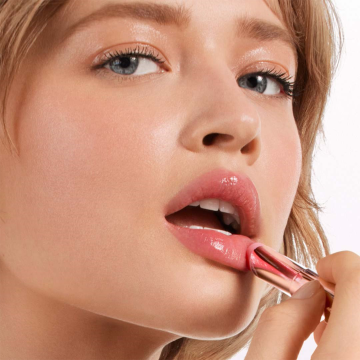 Lancôme Lip Idôle Squalane-12 Butterglow™ Hydrating Lip Balm (N°10 Keep It Glowy) 2.8g | apothecary.rs