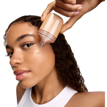 Lancôme Skin Idôle 3 Serum Supertint Foundation (28N) 30ml | apothecary.rs