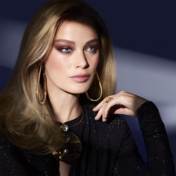 Estée Lauder Double Wear Stay-in-Place Matte Powder Foundation (3W1 Tawny) 12g | apothecary.rs