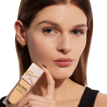 YSL Yves Saint Laurent All Hours Glow Foundation (LW1) 25ml | apothecary.rs