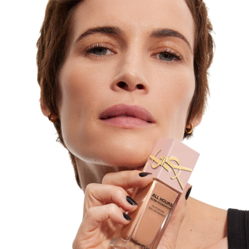 YSL Yves Saint Laurent All Hours Glow Foundation (LC6) 25ml | apothecary.rs