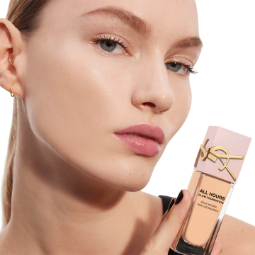 YSL Yves Saint Laurent All Hours Glow Foundation (LC1) 25ml | apothecary.rs