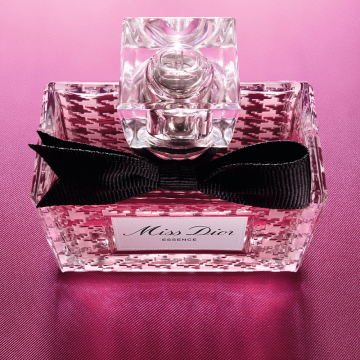Miss Dior Essence Parfum 80ml | apothecary.rs
