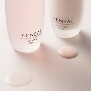 Sensai Cellular Performance Lotion II (Moist) 125ml | apothecary.rs