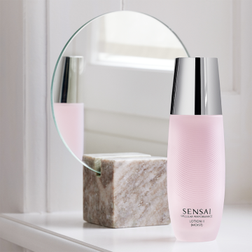 Sensai Cellular Performance Lotion II (Moist) 125ml | apothecary.rs