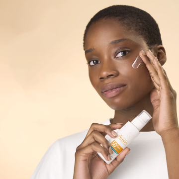 Eau Thermale Avène Anti-Imperfection SPF50 Fluid 40ml | apothecary.rs