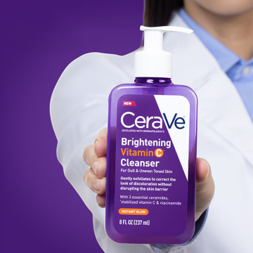 CeraVe Brightening Vitamin C* Cleanser 236ml | apothecary.rs