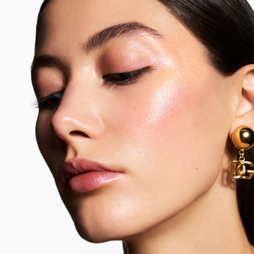 Dolce&Gabbana Glazelighter Glowpalescent All Over Highlighter 11.6ml | apothecary.rs