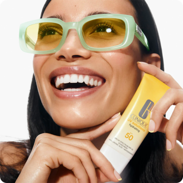Clinique UV Solutions Hydrating SPF50 Sunscreen 40ml | apothecary.rs
