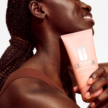 Clinique Moisture Surge™ Body Hydrator 200ml | apothecary.rs