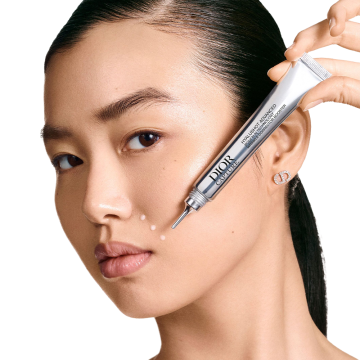 Dior Capture Hyalushot Advanced [POLY H.A.] Wrinkle Corrector Booster 15ml | apothecary.rs