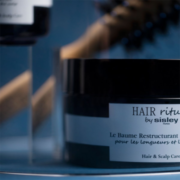Hair Rituel by Sisley Restructuring Nourishing Balm (balzam za oštećenu, suvu i lomljivu kosu) 125g | apothecary.rs